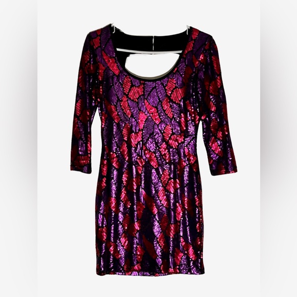 Marciano Dresses & Skirts - Sequin Marciano mini dress - worn once on red carpet